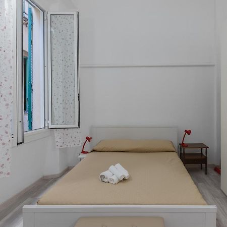 Appartamento Mattoni Rossi - Affitti Brevi Italia Janov Exteriér fotografie