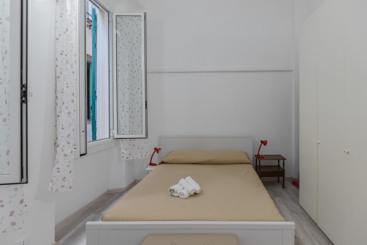 Appartamento Mattoni Rossi - Affitti Brevi Italia Janov Exteriér fotografie
